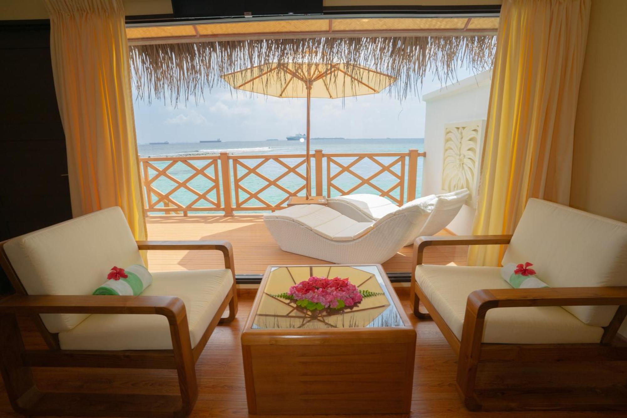 Thulhagiri Island Resort & Spa Thulhaagiri Екстериор снимка